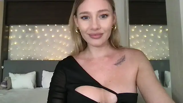 Stella muse online show from February 2026 03:58:01 AM