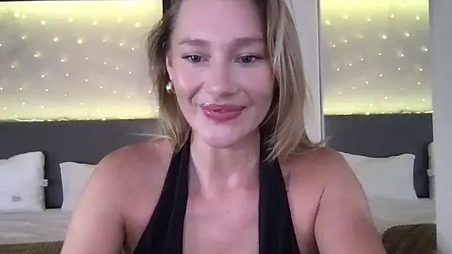 Stella muse online show from March 2026 03:06:02 AM