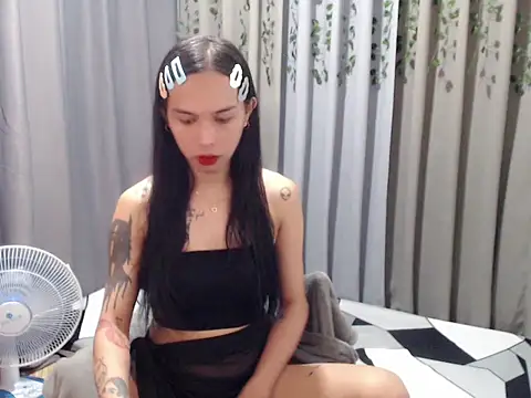 Snapshot of LOVELYMAYUMIE chatting on December 2024 10:52:01 AM LOVELYMAYUMIE online show from December 2024 10:52:01 AM