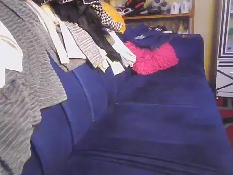 Snapshot of kiss-my-boobs chatting on April 2026 03:35:02 PM kiss-my-boobs online show from April 2026 03:35:02 PM