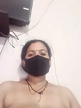 sexyqueen558 online show from June 2026 05:15:02 PM