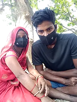 Snapshot of Shivanisingh4 chatting on April 2026 04:46:02 AM Shivanisingh4 online show from April 2026 04:46:02 AM