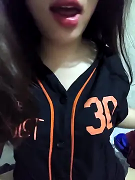 Snapshot of Dorea-mon chatting on April 2026 04:11:02 PM Dorea-mon online show from April 2026 04:11:02 PM