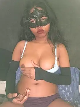 Snapshot of Riya_Atom_Bomb chatting on February 2026 01:29:02 PM Riya Atom Bomb online show from February 2026 01:29:02 PM