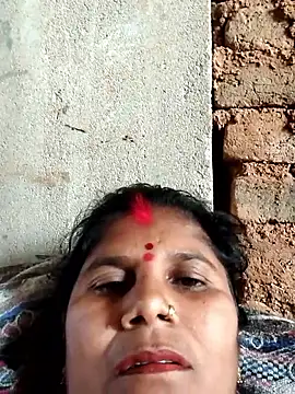 Hot di97 online show from February 2026 07:51:01 AM