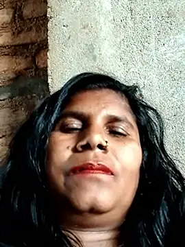 Hot di97 online show from February 2026 07:49:01 AM