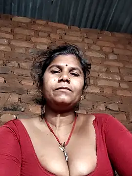 Hot di97 online show from April 2026 08:53:02 PM