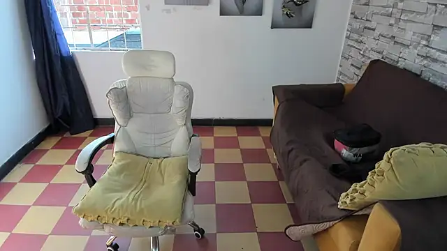 Snapshot of felipe_colinss chatting on May 2026 12:21:02 PM felipe colinss online show from May 2026 12:21:02 PM