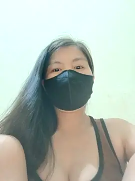 Snapshot of Lyly-68688 chatting on April 2026 02:19:01 PM Lyly-68688 online show from April 2026 02:19:01 PM