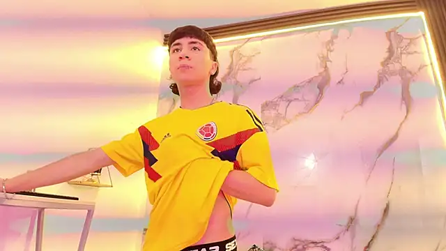 XanderGrey8 online show from March 2026 07:16:02 PM