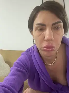 Missolevelvet online show from January 2026 07:18:01 PM