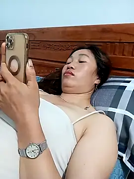 Snapshot of CML93 chatting on March 2026 10:38:01 PM CML93 online show from March 2026 10:38:01 PM