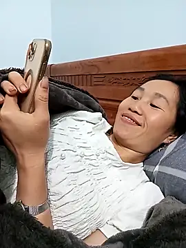 Snapshot of CML93 chatting on March 2026 02:10:01 PM CML93 online show from March 2026 02:10:01 PM