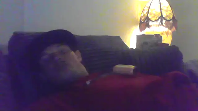 Snapshot of HungandHynotic chatting on February 2026 04:38:01 AM HungandHynotic online show from February 2026 04:38:01 AM