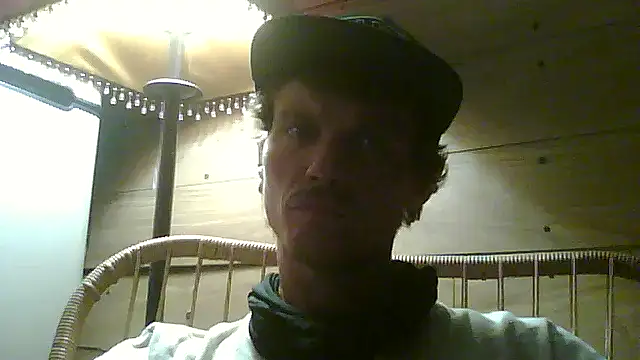 Snapshot of HungandHynotic chatting on February 2026 09:01:01 PM HungandHynotic online show from February 2026 09:01:01 PM