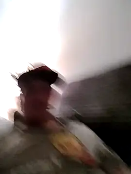 Snapshot of HungandHynotic chatting on April 2026 05:59:01 AM HungandHynotic online show from April 2026 05:59:01 AM