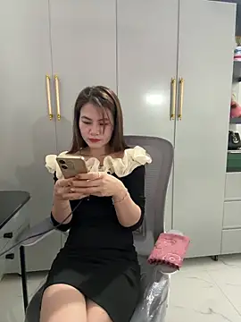 Llabi2k online show from March 2026 08:34:01 PM