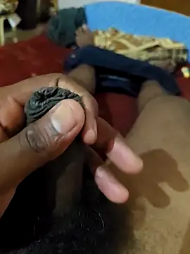 Snapshot of modelSpidy chatting on March 2026 04:32:02 PM modelSpidy online show from March 2026 04:32:02 PM