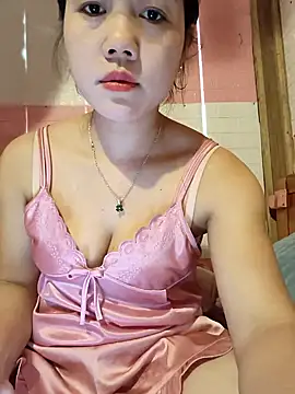 Ngocmai lazdy online show from February 2026 03:33:02 AM