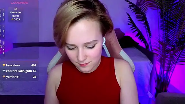 Ellie Heavenly online show from February 2026 07:18:01 AM