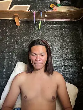 HugeAgatha online show from February 2026 01:22:01 AM