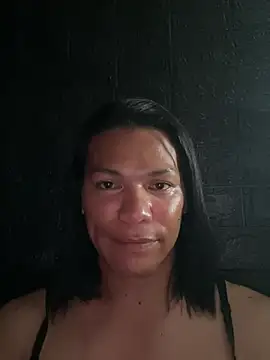 HugeAgatha online show from March 2026 10:24:02 PM