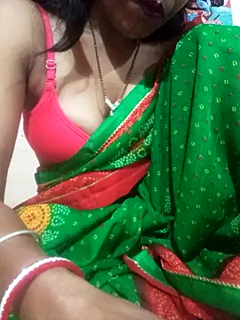 Snapshot of Dropati35 chatting on April 2026 06:01:01 PM Dropati35 online show from April 2026 06:01:01 PM