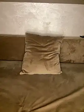 Snapshot of lily_bitch chatting on March 2026 11:09:01 PM lily bitch online show from March 2026 11:09:01 PM