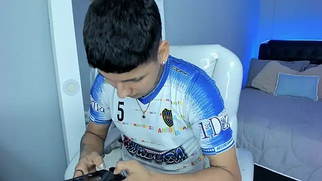 Liam9  online show from February 2026 11:58:02 AM