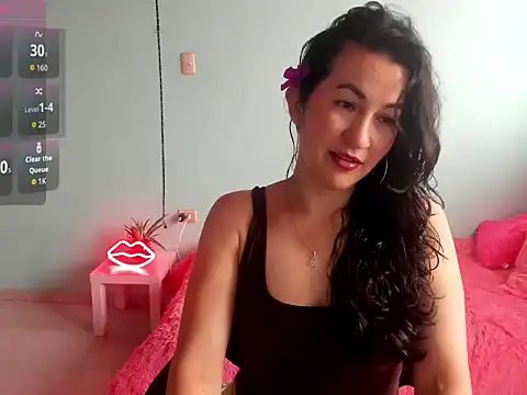 Snapshot of talia_mystic chatting on May 2026 01:19:01 PM talia mystic online show from May 2026 01:19:01 PM