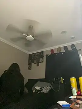 Snapshot of Divin3369 chatting on March 2026 04:29:01 AM Divin3369 online show from March 2026 04:29:01 AM