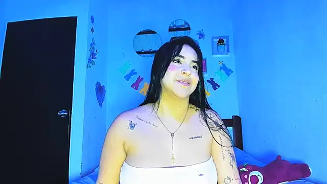 Snapshot of Penelopeflame18 chatting on June 2026 02:16:02 AM Penelopeflame18 online show from June 2026 02:16:02 AM