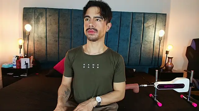 Snapshot of Ethan_Briggs_ chatting on March 2026 03:46:02 AM Ethan Briggs online show from March 2026 03:46:02 AM