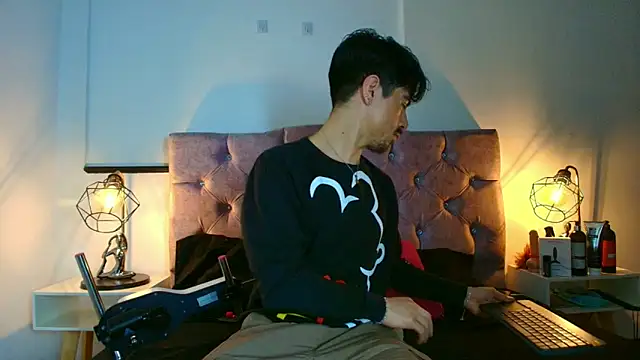 Snapshot of Ethan_Briggs_ chatting on March 2026 03:34:01 AM Ethan Briggs online show from March 2026 03:34:01 AM