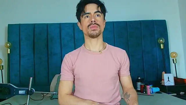 Snapshot of Ethan_Briggs_ chatting on March 2026 03:39:01 AM Ethan Briggs online show from March 2026 03:39:01 AM