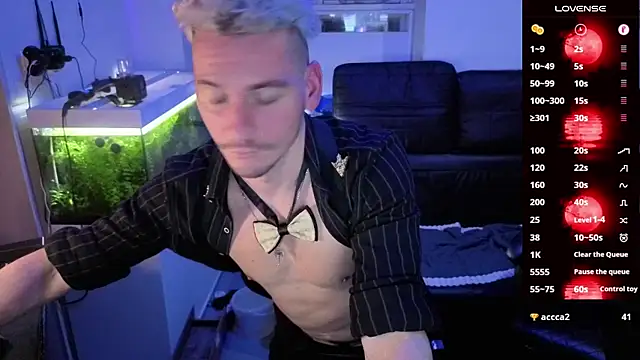 Rayzel White online show from February 2026 10:06:01 PM