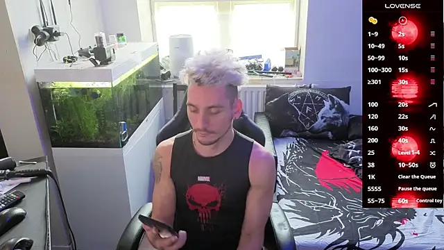 Rayzel White online show from February 2026 01:52:01 PM