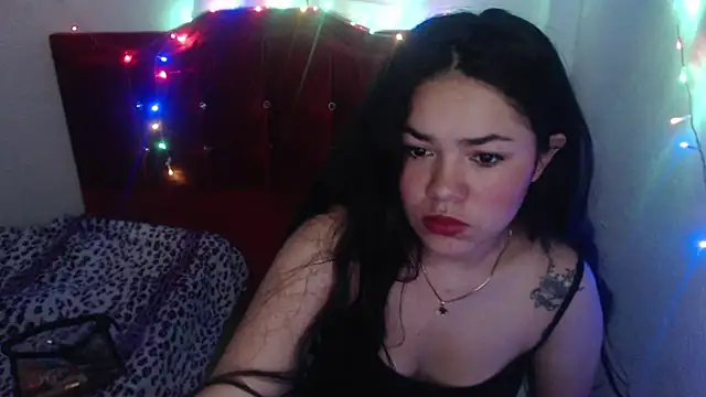 Snapshot of Loriiiany chatting on March 2026 05:12:02 AM Loriiiany online show from March 2026 05:12:02 AM