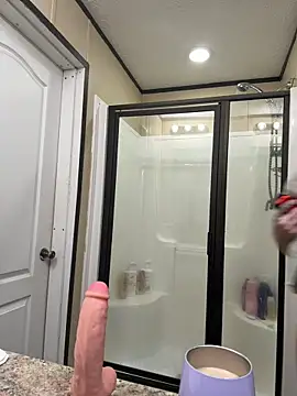 tastemecaroline online show from January 2026 02:11:01 PM