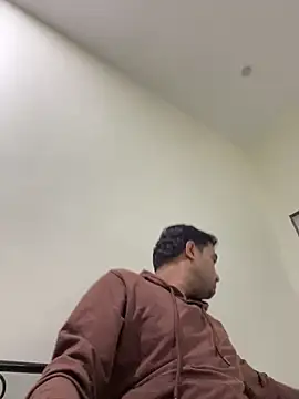 Arman-choudhary1998 online show from February 2026 07:29:01 PM