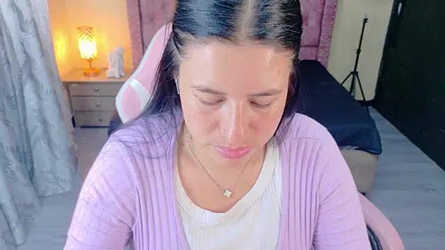 Snapshot of keileen_luna chatting on May 2026 08:05:02 PM keileen luna online show from May 2026 08:05:02 PM