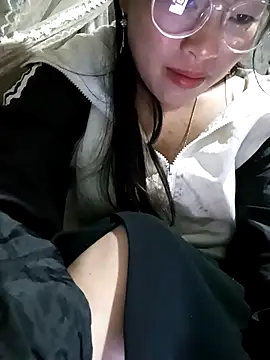 Snapshot of Nga_x9 chatting on March 2026 05:11:02 AM Nga x9 online show from March 2026 05:11:02 AM