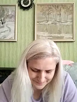 Snapshot of NyushaLollipop chatting on April 2026 10:38:02 AM NyushaLollipop online show from April 2026 10:38:02 AM