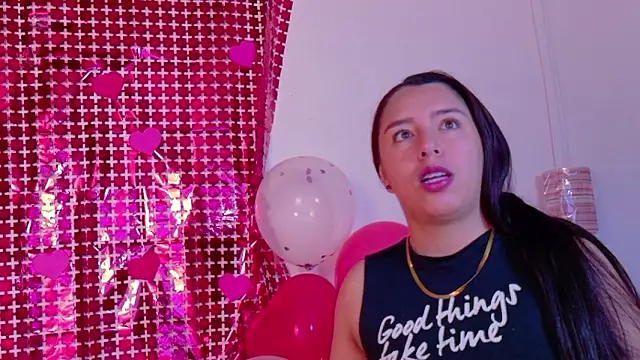 Mia C online show from February 2026 10:12:01 AM