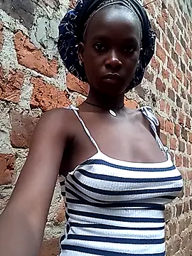 Snapshot of Pretty_Barbie0 chatting on March 2026 04:20:01 AM Pretty Barbie0 online show from March 2026 04:20:01 AM