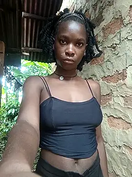 Snapshot of Pretty_Barbie0 chatting on March 2026 05:01:02 AM Pretty Barbie0 online show from March 2026 05:01:02 AM