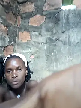 Snapshot of Pretty_Barbie0 chatting on April 2026 01:41:01 PM Pretty Barbie0 online show from April 2026 01:41:01 PM