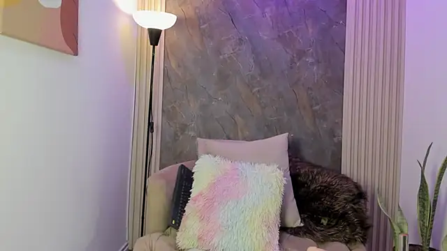 ivanna lima online show from February 2026 11:43:02 AM