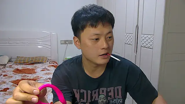 Snapshot of Chocolates-001 chatting on March 2026 10:53:02 AM Chocolates-001 online show from March 2026 10:53:02 AM