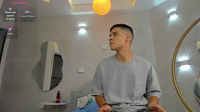 Snapshot of bastian_and_samantha chatting on February 2026 04:27:01 AM bastian and samantha online show from February 2026 04:27:01 AM